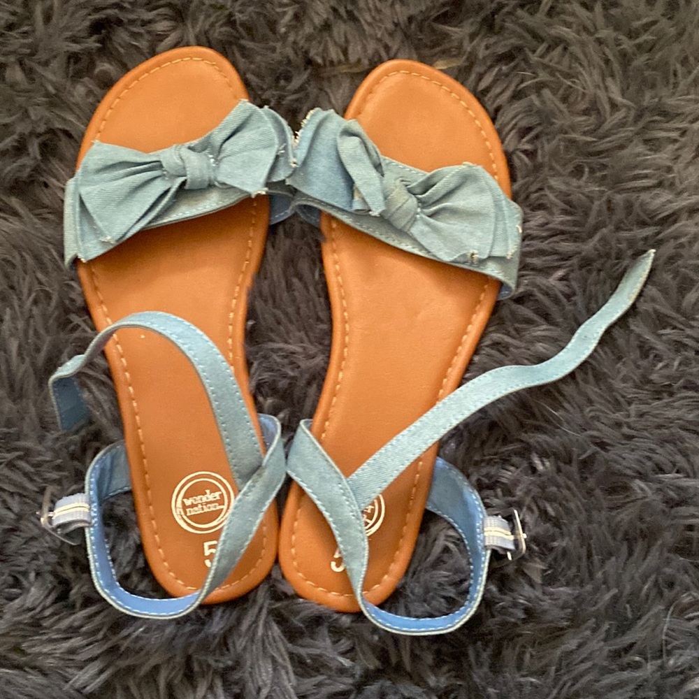 Size-Womens 5. Brand-Wonder nation(walmart). Color-blue.